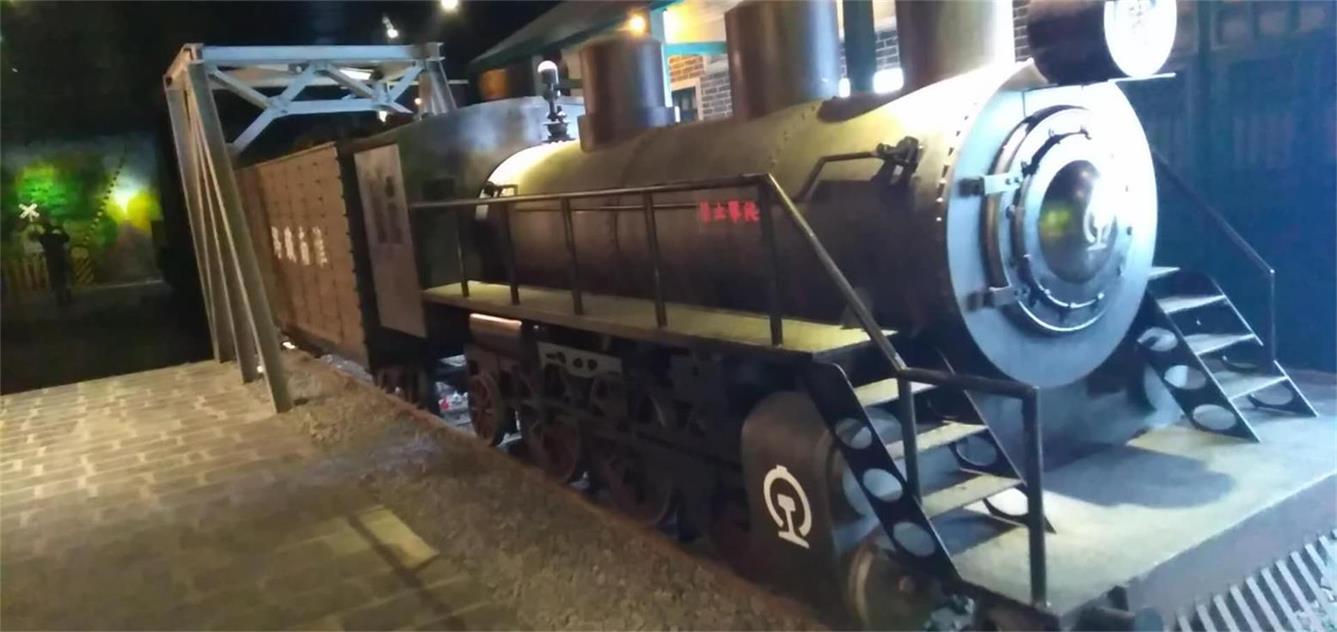 富平县蒸汽火车模型